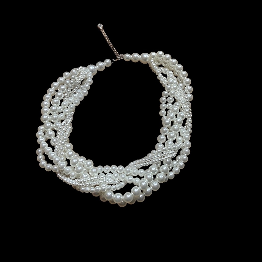 Marley Lilly Pearl necklace NWOT